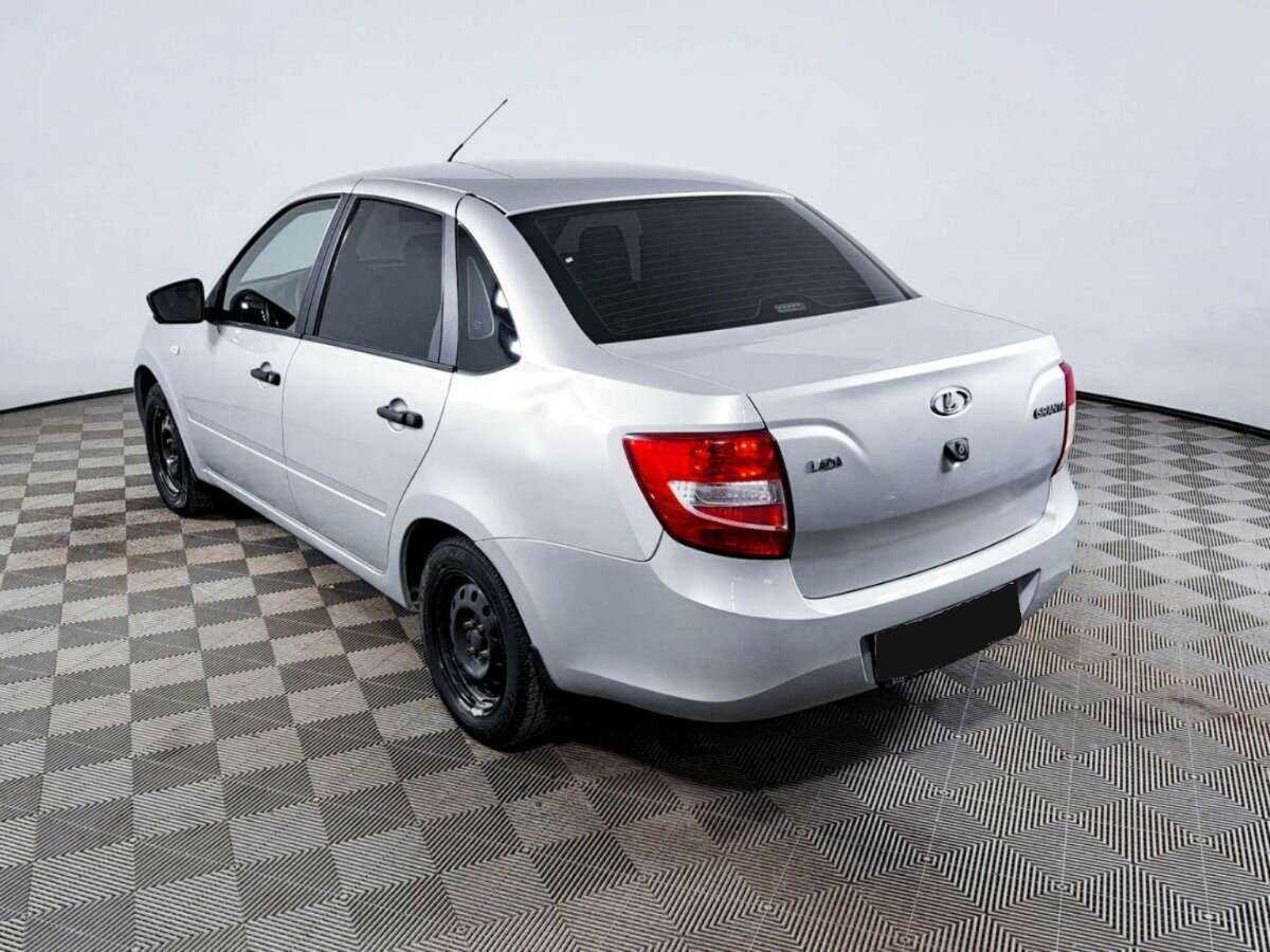 Б/У Лада (ВАЗ) Гранта 2018 года. Фото: #6