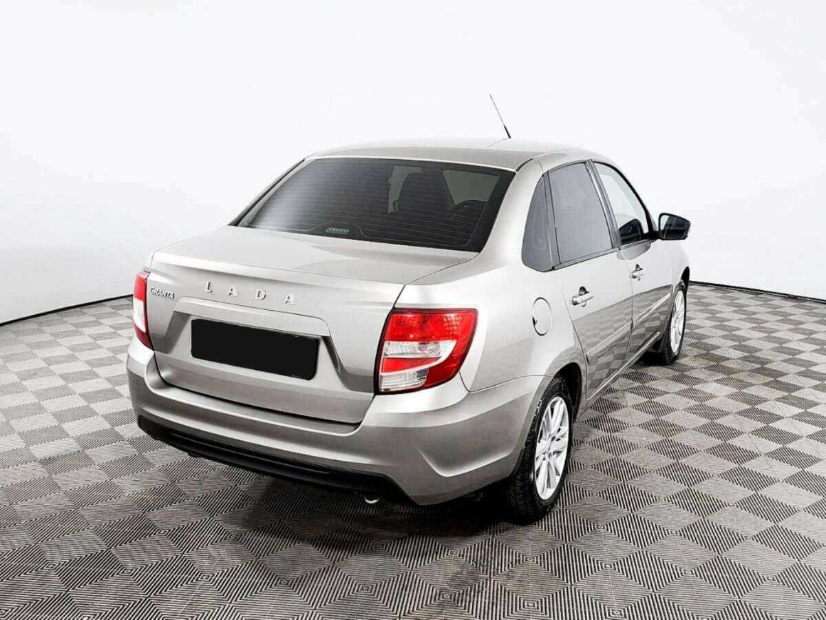 Б/У Лада (ВАЗ) Гранта 2019 года. Фото: #4