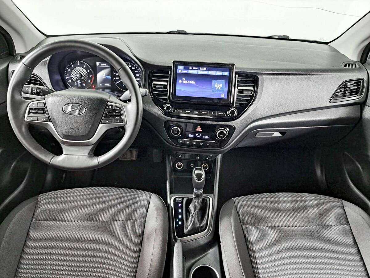 Hyundai Solaris 2022 года с пробегом. Фото: #11