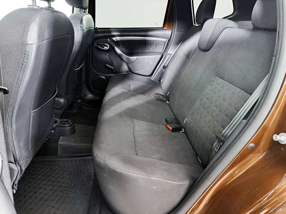 Б/У Рено Дастер 2015 года. Фото: #6