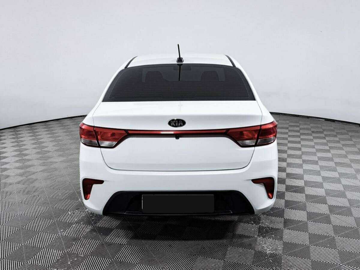 Б/У Киа Рио 2017 года. Фото: #5