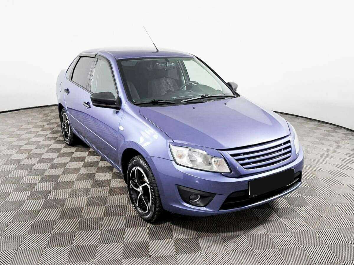 Б/У Лада (ВАЗ) Гранта 2017 года. Фото: #2