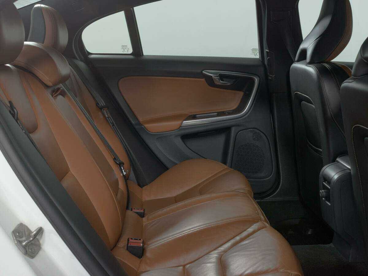 Volvo S60 2014 года с пробегом. Фото: #10