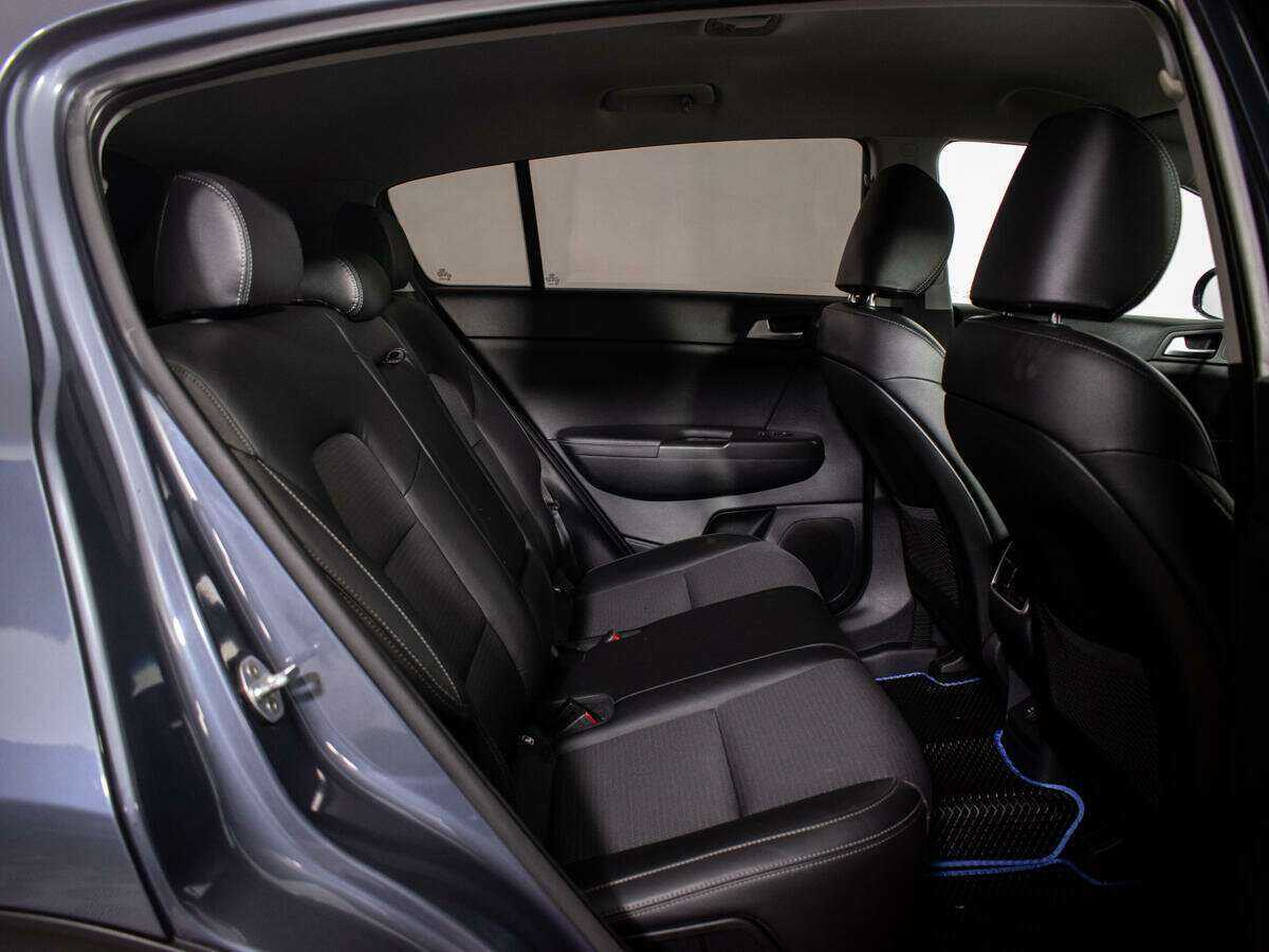 Б/У Киа Спортейдж 2018 года. Фото: #9