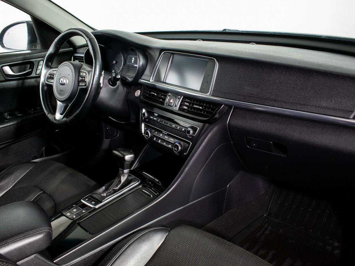 Б/У Киа Оптима 2016 года. Фото: #7