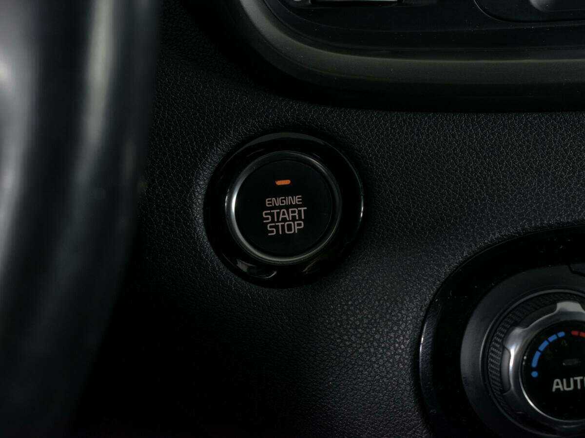 Б/У Киа Соренто 2016 года. Фото: #18