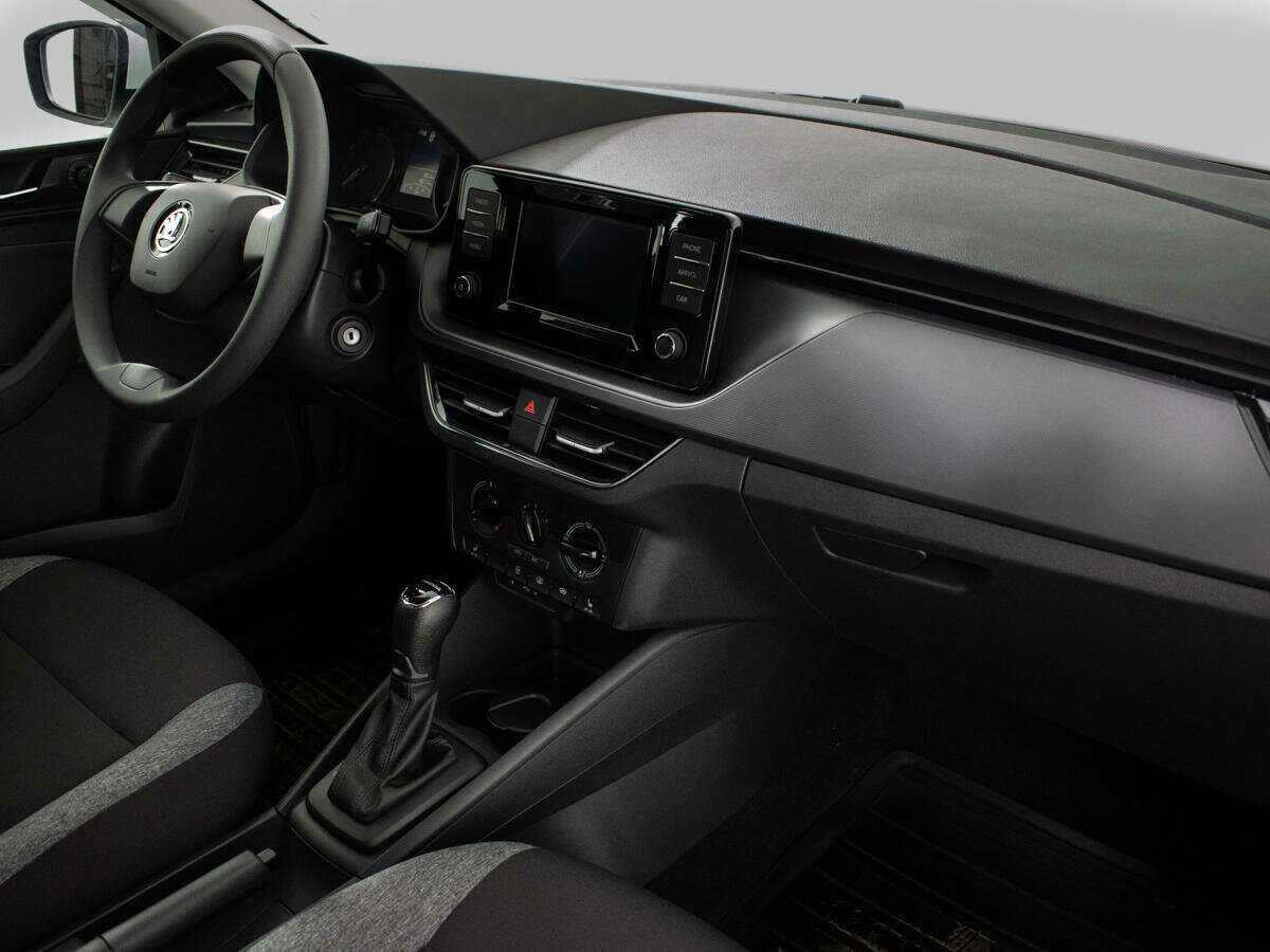 Б/У Шкода Рапид 2022 года. Фото: #6