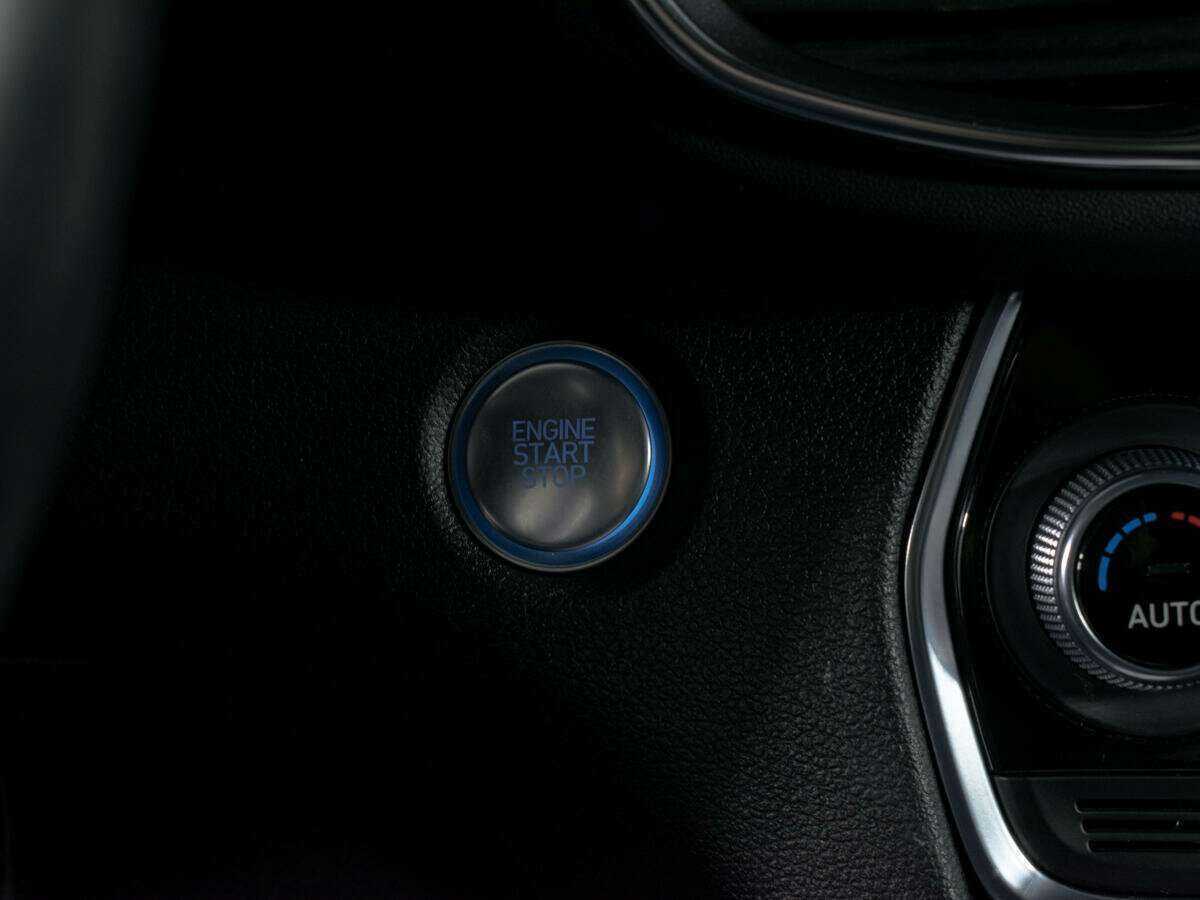 Hyundai Santa Fe 2019 года с пробегом. Фото: #12