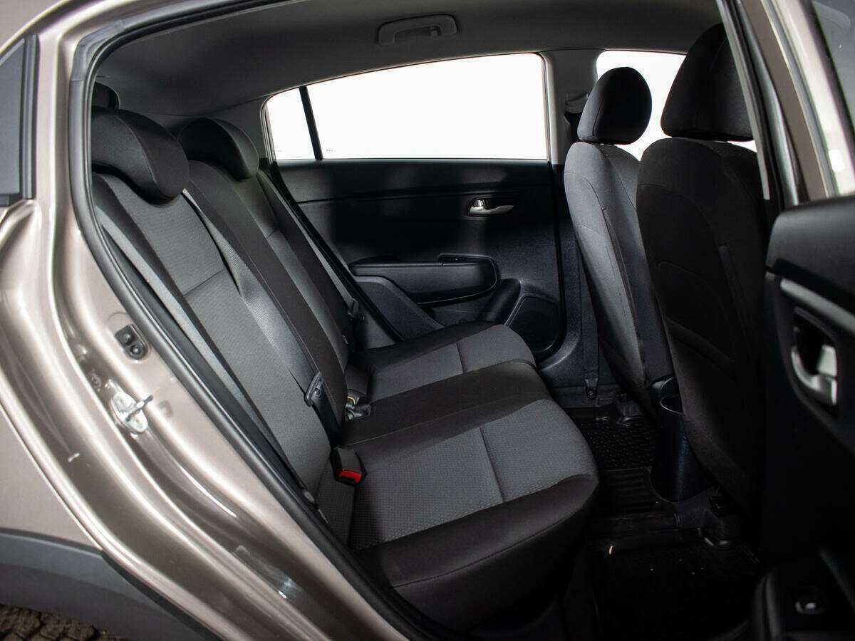 Б/У Киа Рио 2021 года. Фото: #7