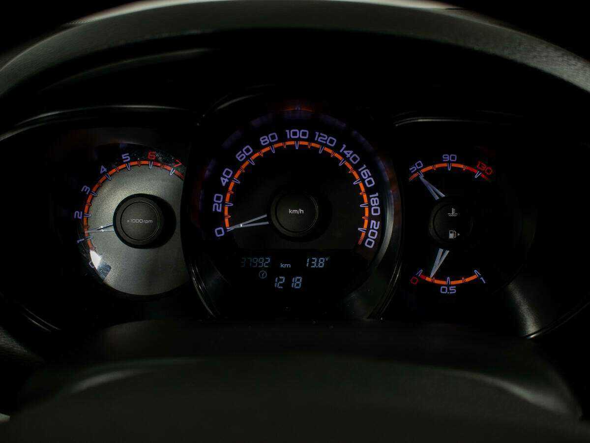 Б/У Лада (ВАЗ) Веста 2021 года. Фото: #11