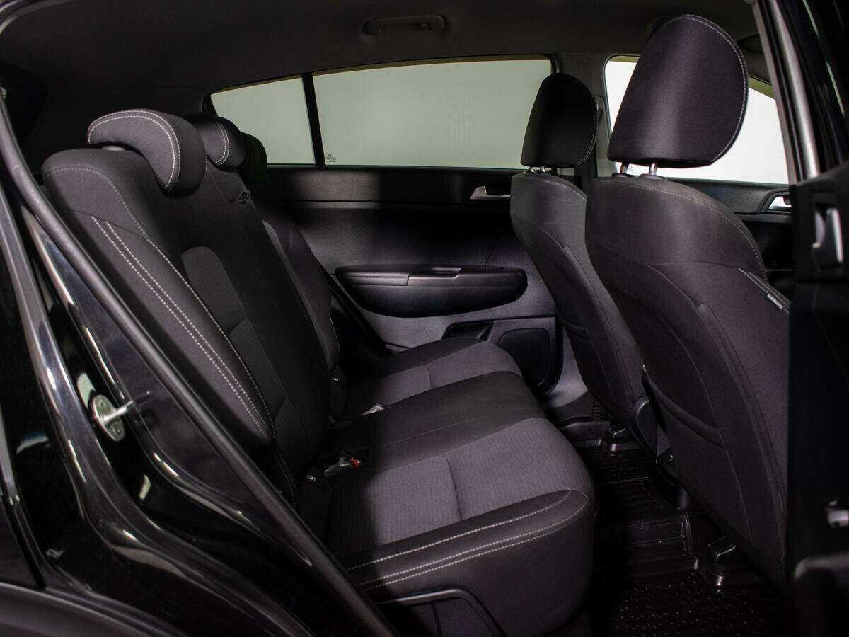 Б/У Киа Спортейдж 2019 года. Фото: #7