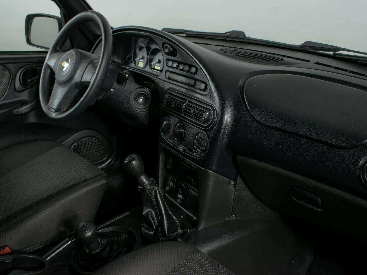 Б/У Шевроле Нива 2018 года. Фото: #6