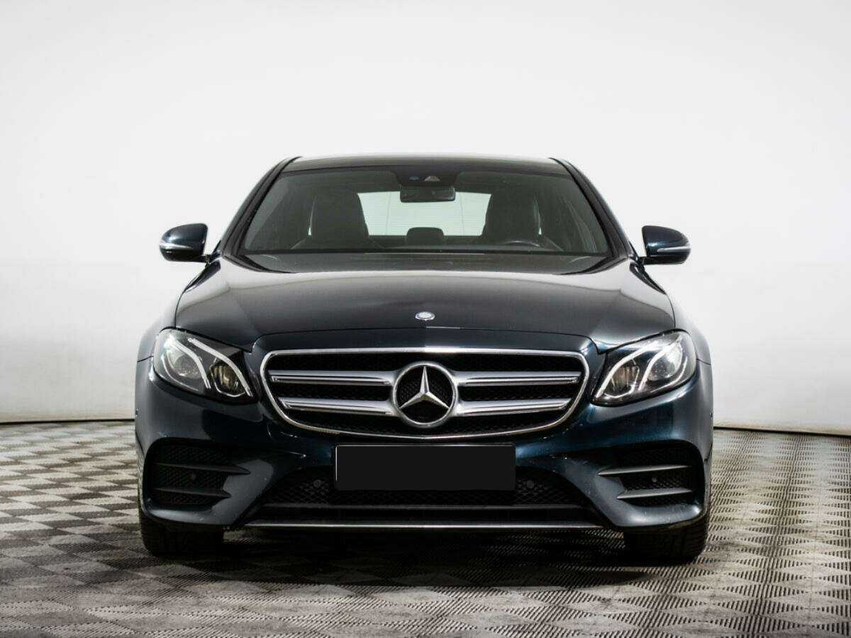Mercedes-Benz E-Класс 2016 года с пробегом. Фото: #1