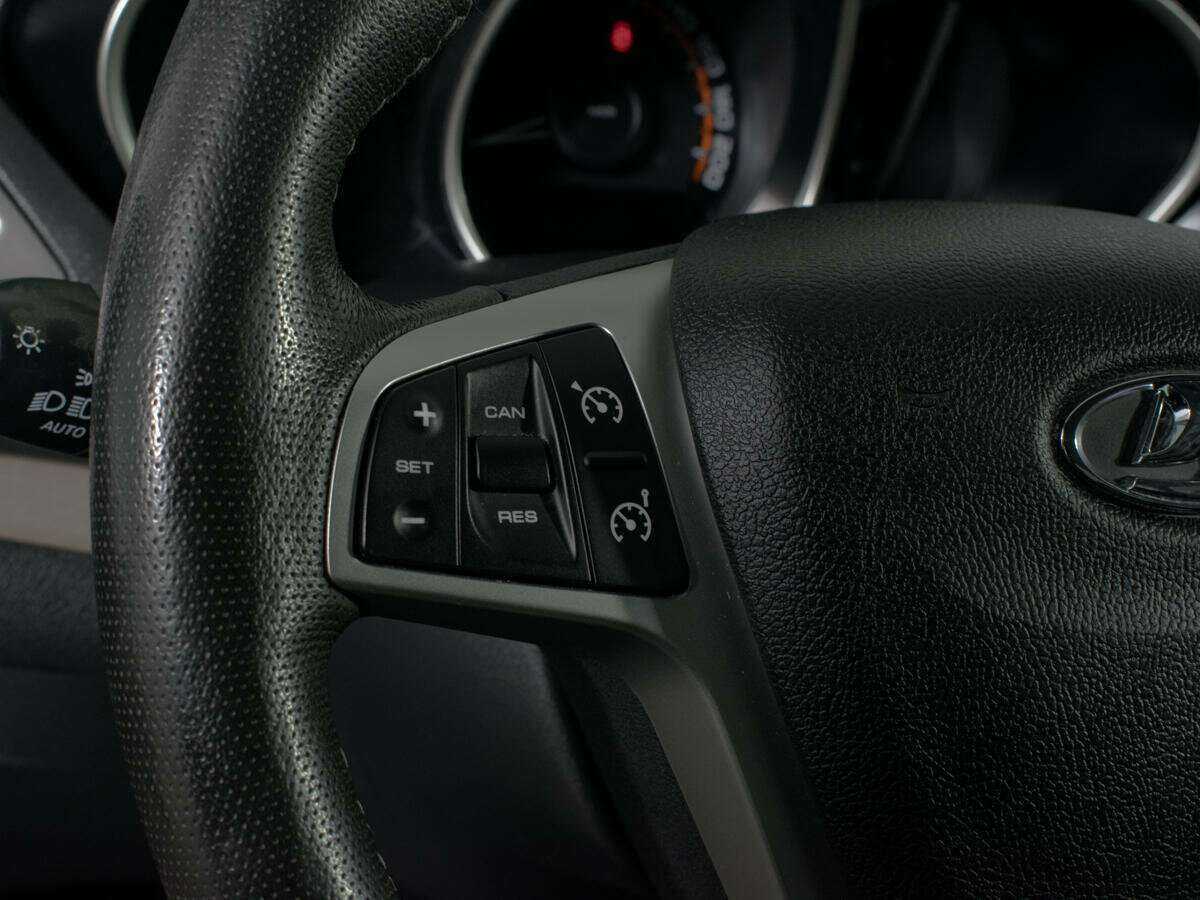 Б/У Лада (ВАЗ) Веста 2020 года. Фото: #10