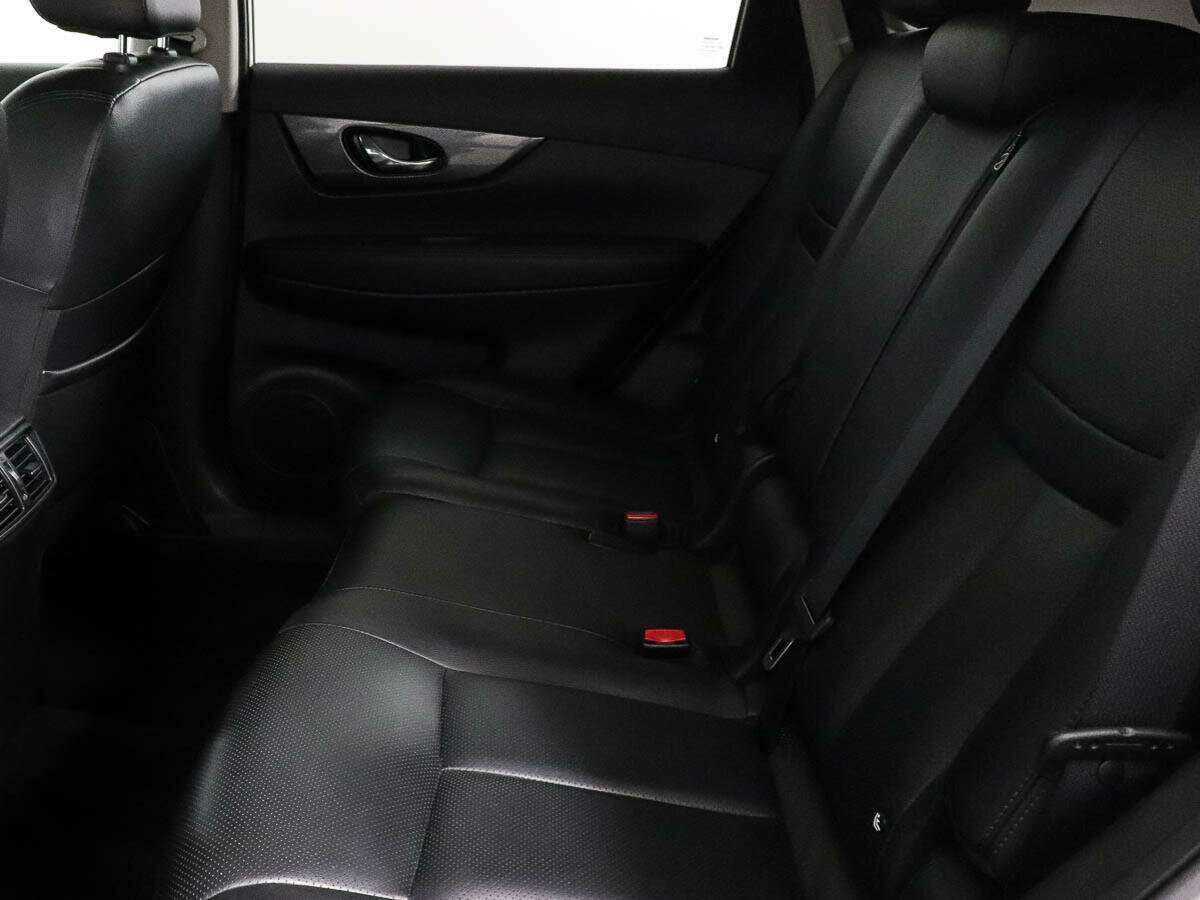 Б/У Ниссан Икс-Трейл 2018 года. Фото: #7