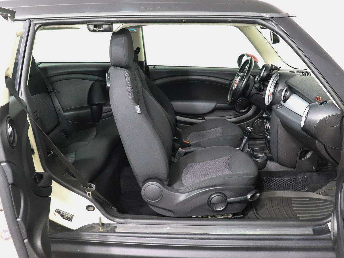 Б/У Мини Клубмэн 2012 года. Фото: #8