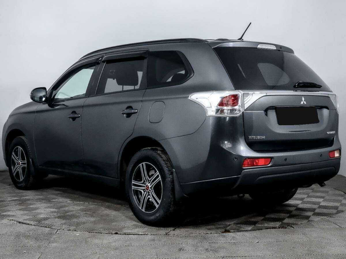 Mitsubishi Outlander 2013 года с пробегом. Фото: #5