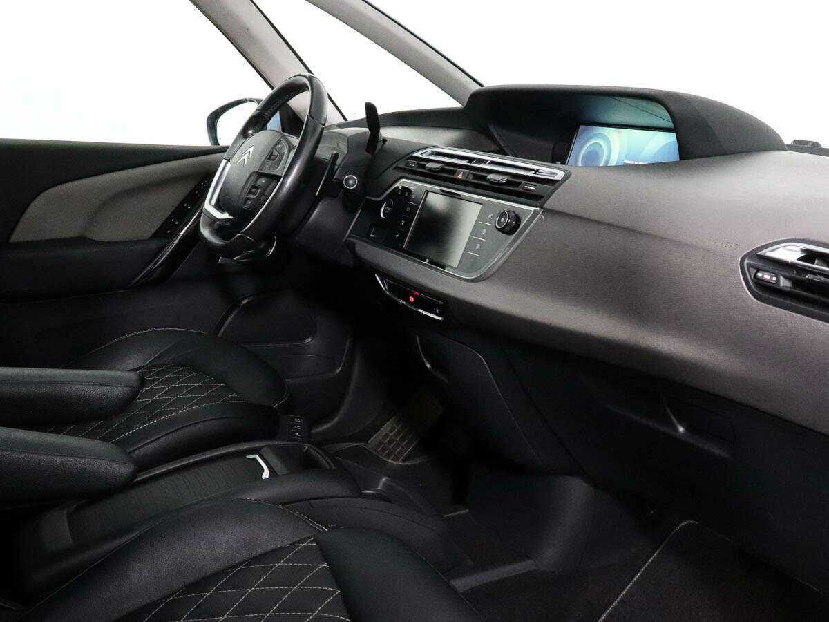 Б/У Ситроен Ц4 Пикассо 2014 года. Фото: #6