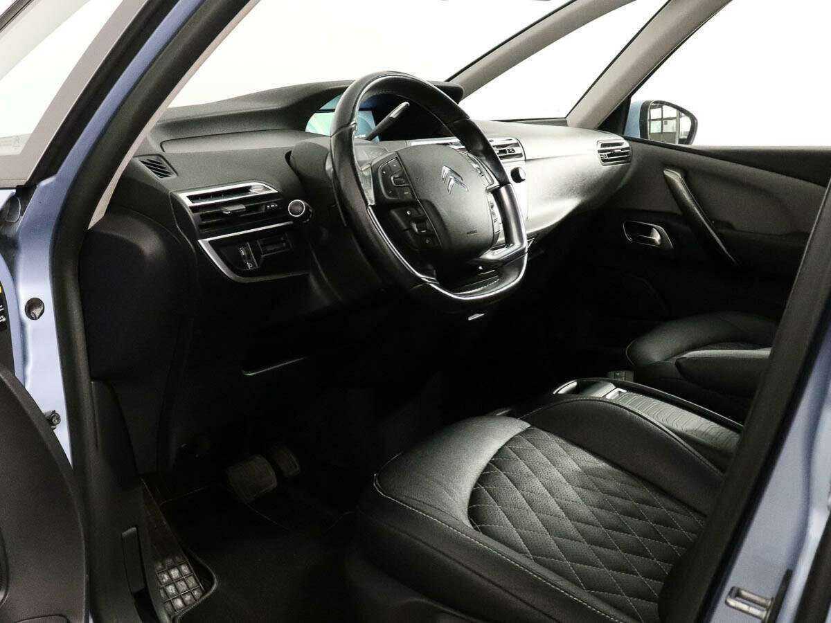 Б/У Ситроен Ц4 Пикассо 2014 года. Фото: #7