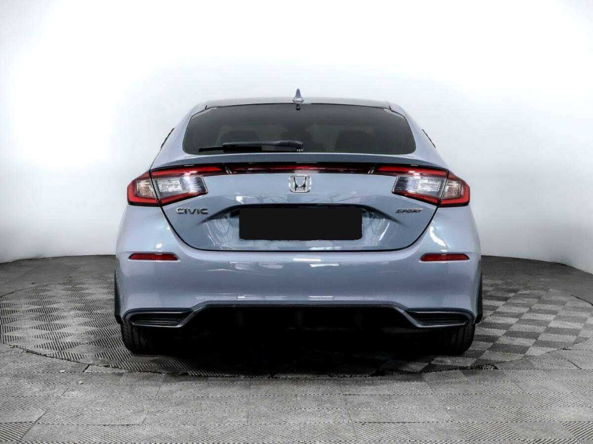 Honda Civic 2022 года с пробегом. Фото: #4