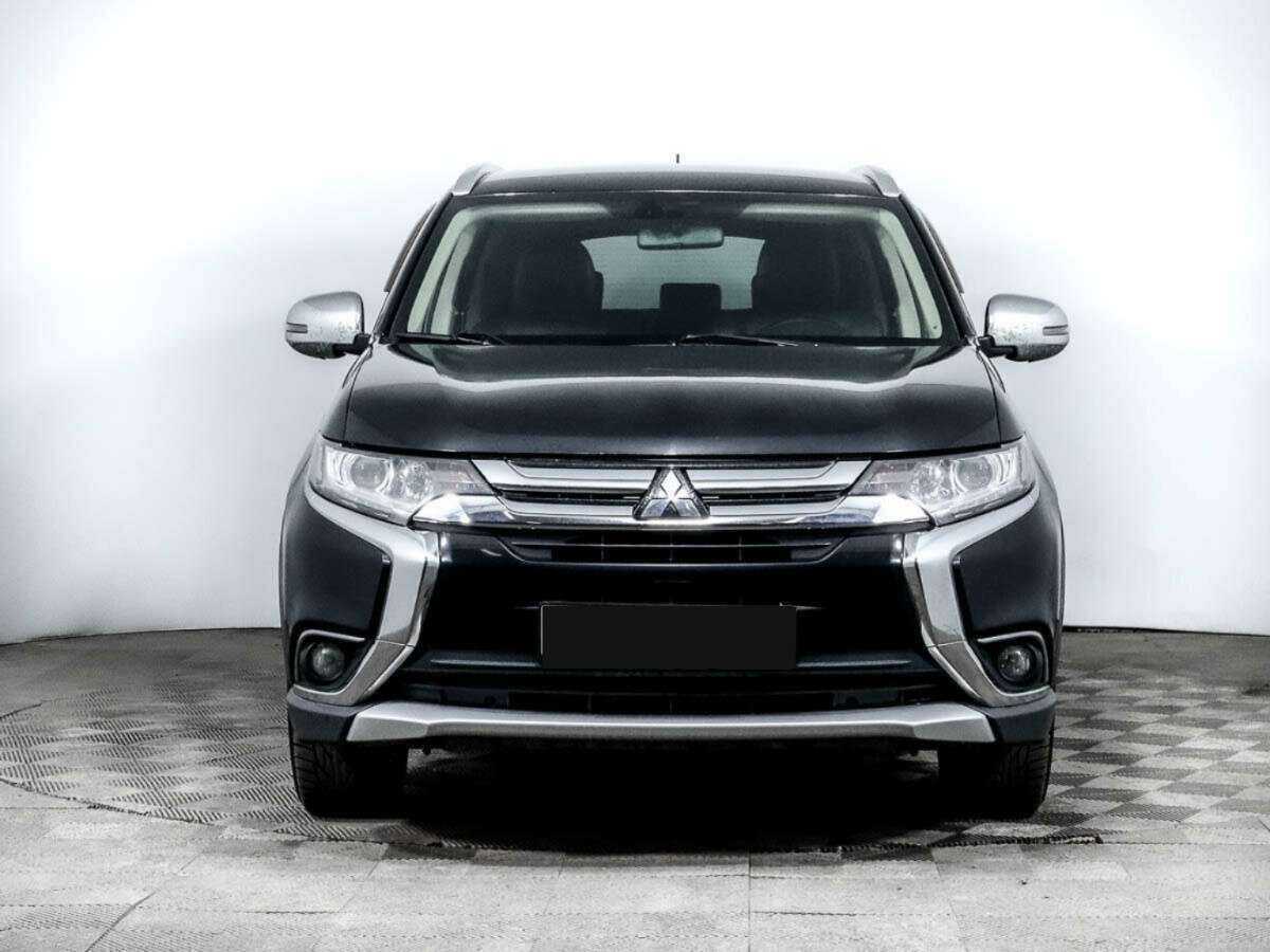 Mitsubishi Outlander 2015 года с пробегом. Фото: #1