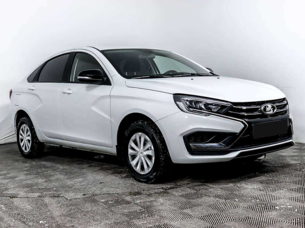 Б/У Лада (ВАЗ) Веста 2023 года. Фото: #2