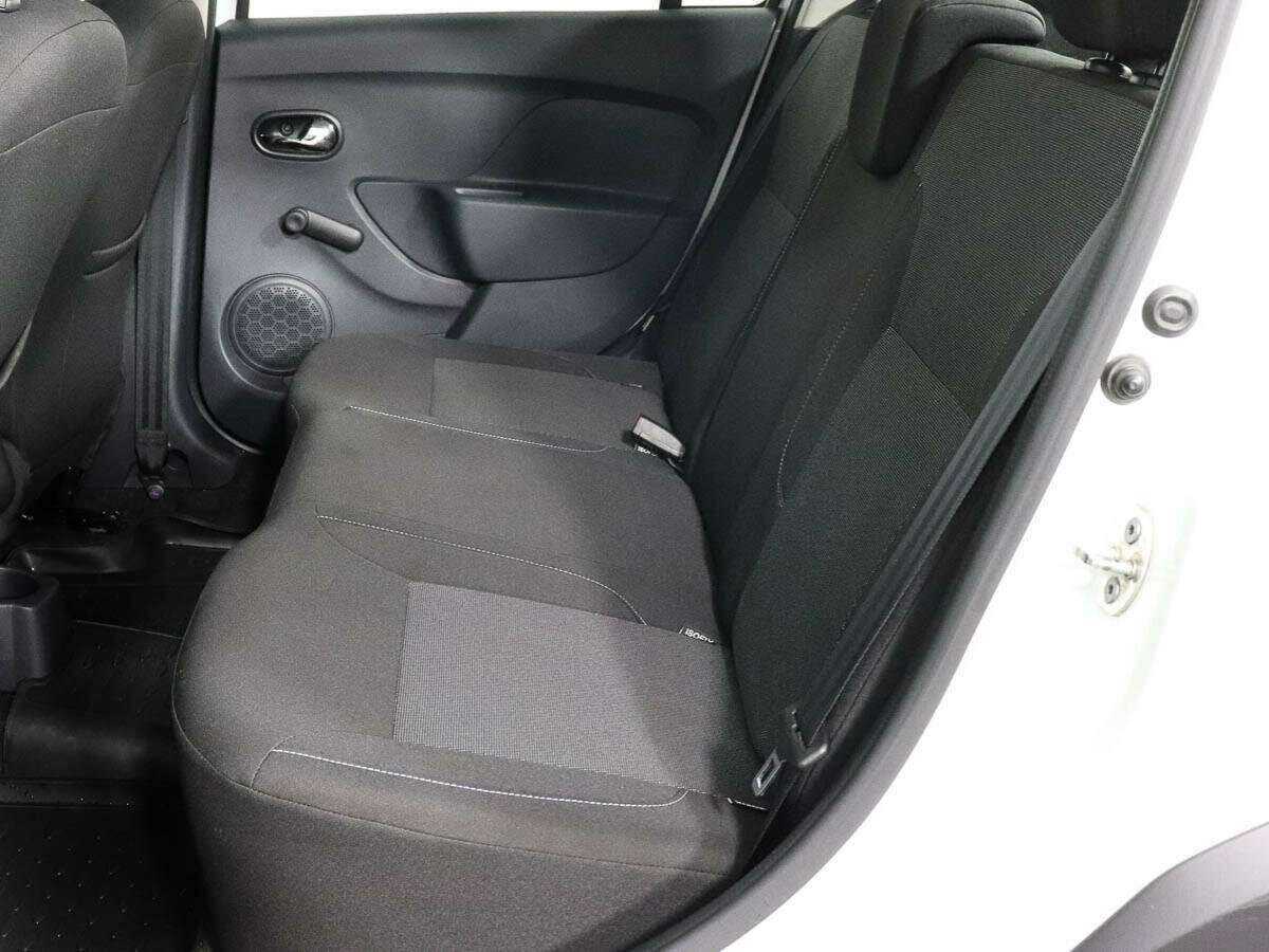 Б/У Рено Логан 2020 года. Фото: #7