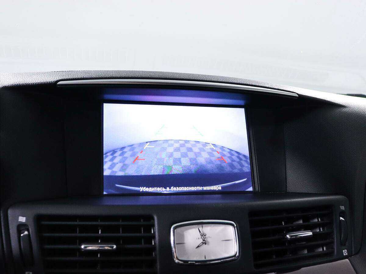 Infiniti Q70 2014 года с пробегом. Фото: #11