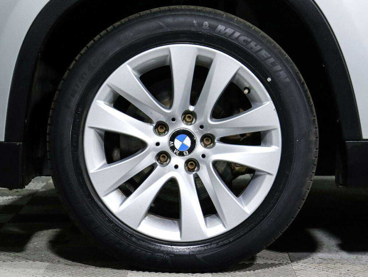 Б/У БМВ Икс1 2013 года. Фото: #17