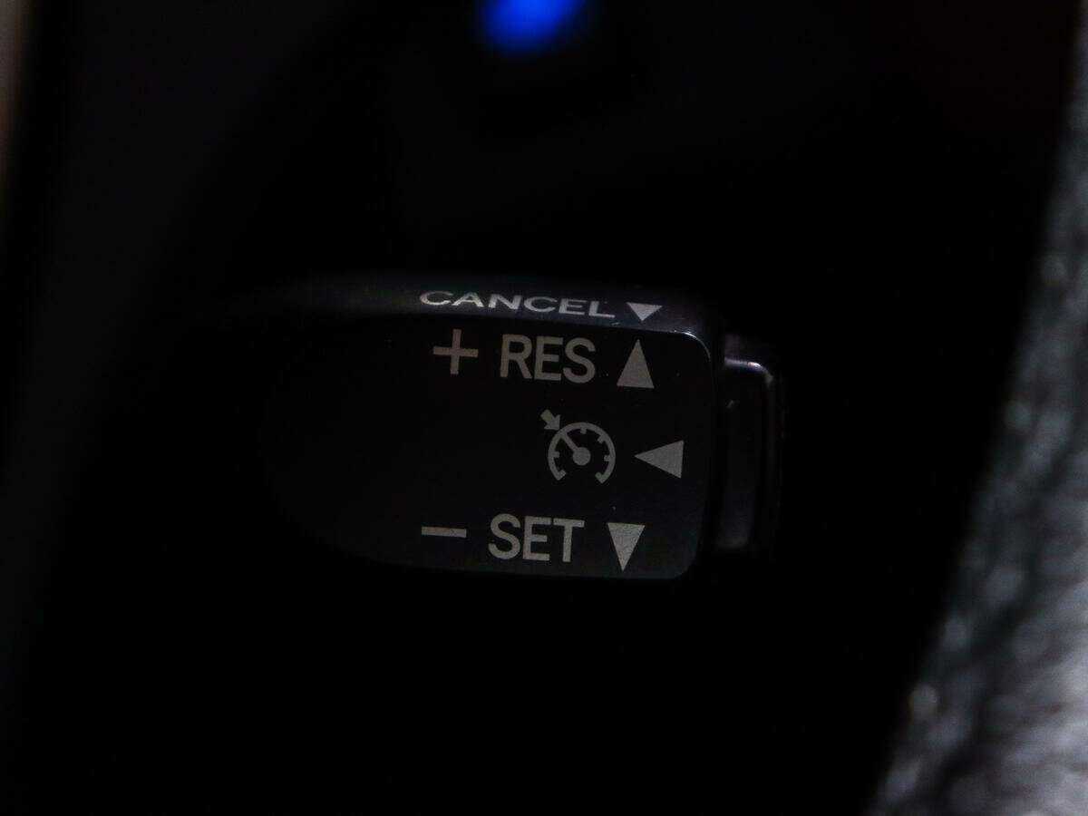 Б/У Тойота Рав4 2013 года. Фото: #16