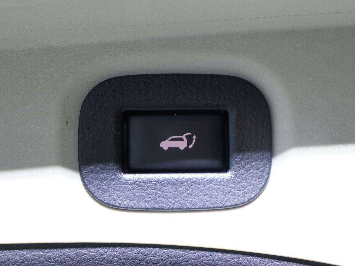 Б/У Ниссан Икс-Трейл 2015 года. Фото: #14