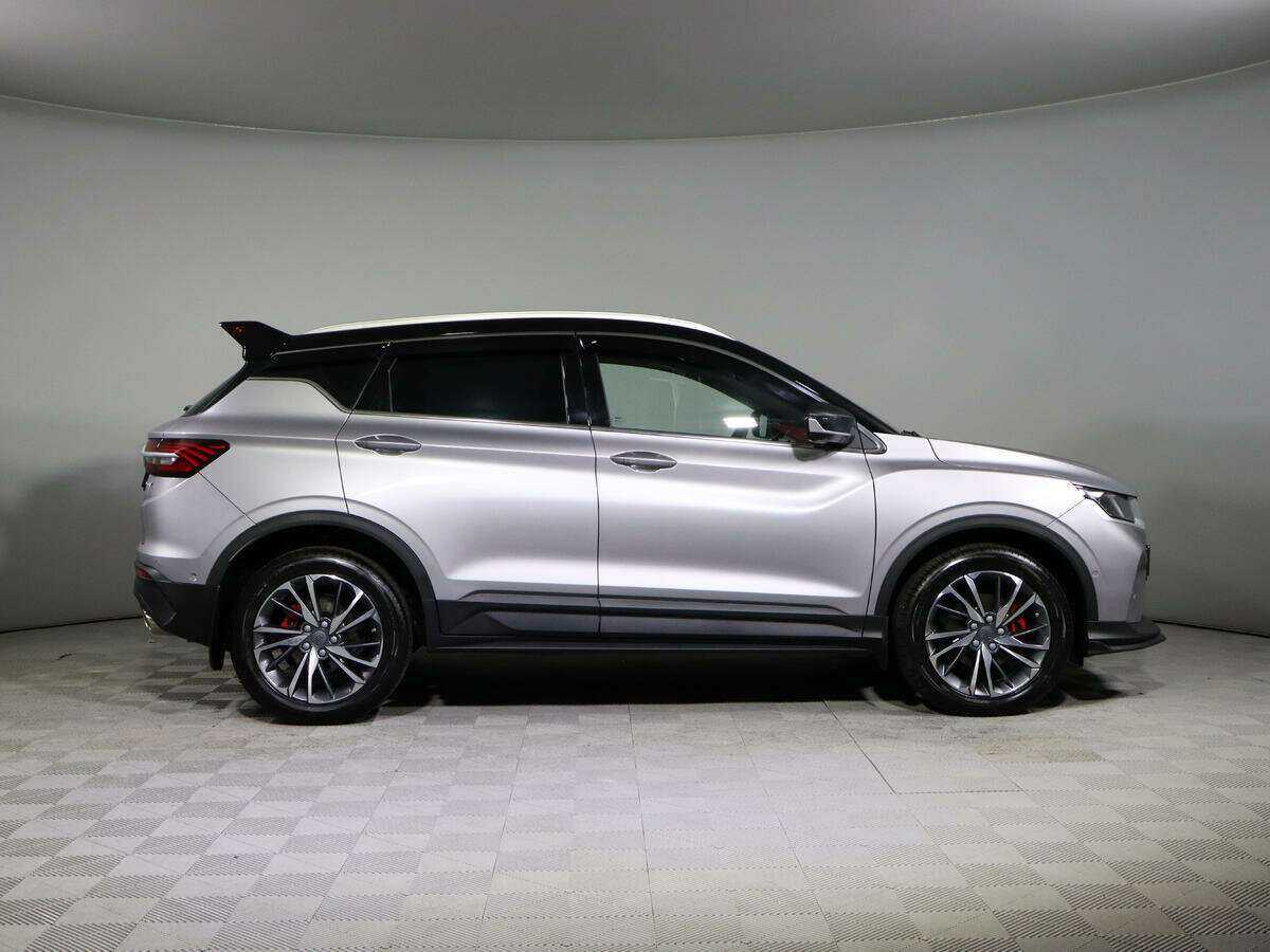 Б/У Джили Кулрэй 2023 года. Фото: #3