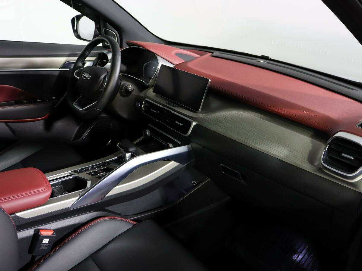 Б/У Джили Кулрэй 2023 года. Фото: #8