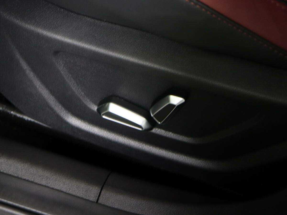 Б/У Джили Кулрэй 2023 года. Фото: #18