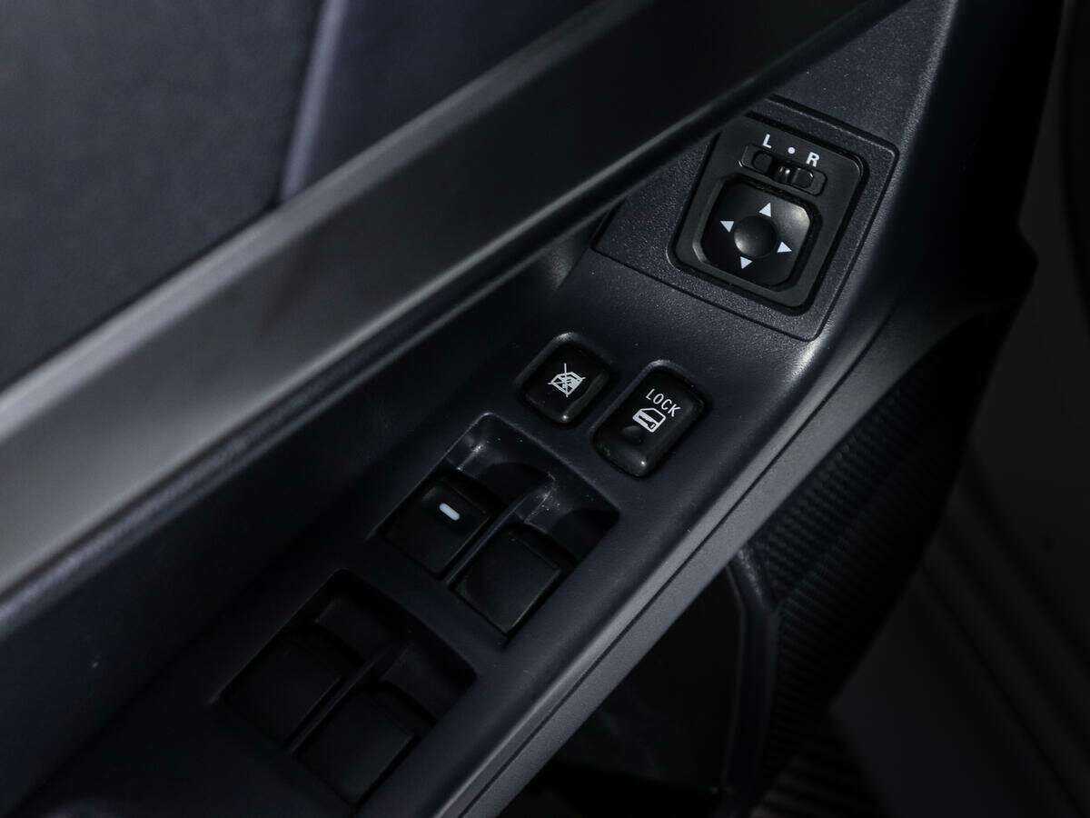 Б/У Митсубиши Лансер 2012 года. Фото: #13