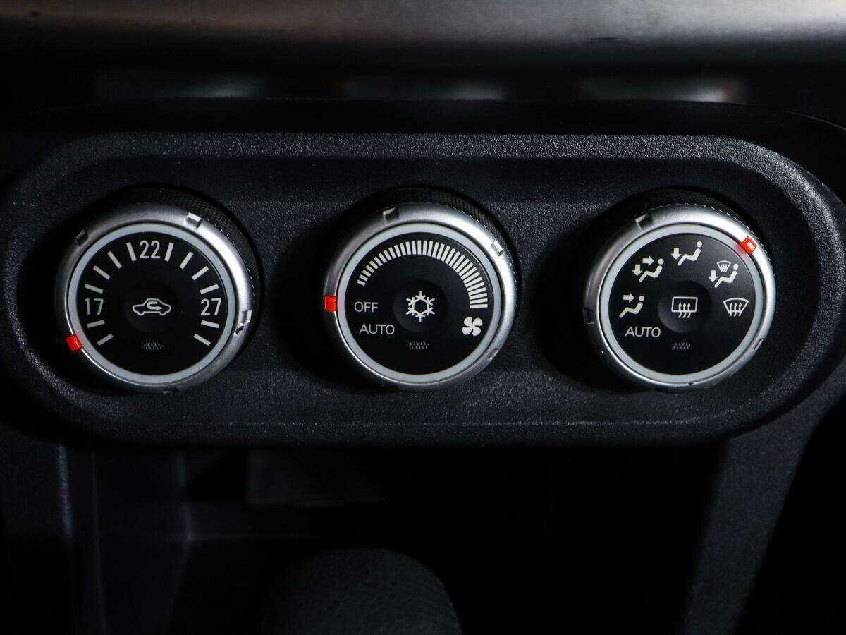 Б/У Митсубиши Лансер 2012 года. Фото: #15