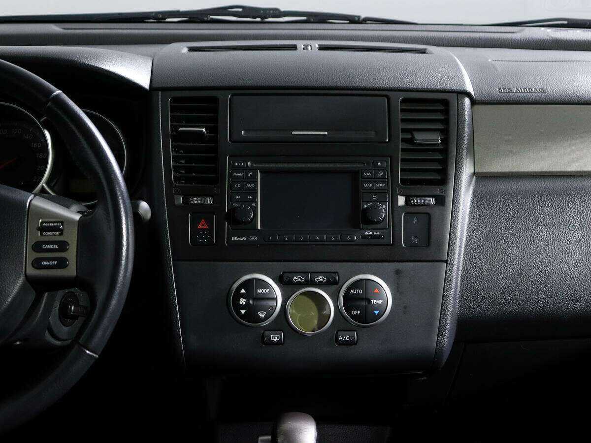 Б/У Ниссан Тиида 2012 года. Фото: #12