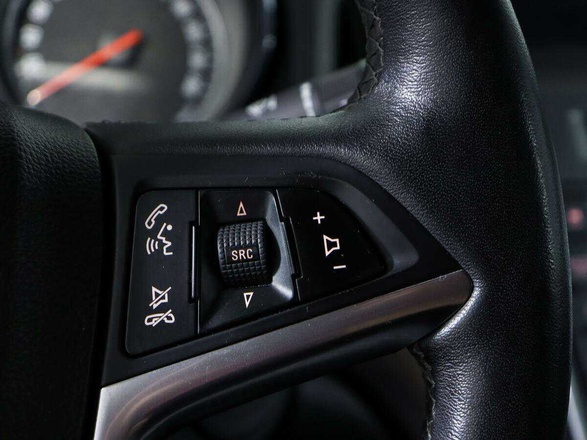 Б/У Опель Астра 2013 года. Фото: #15