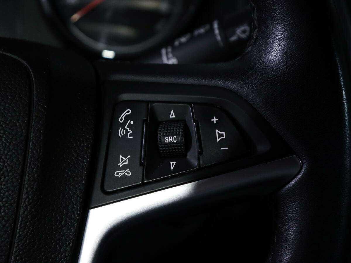 Б/У Опель Астра 2014 года. Фото: #15