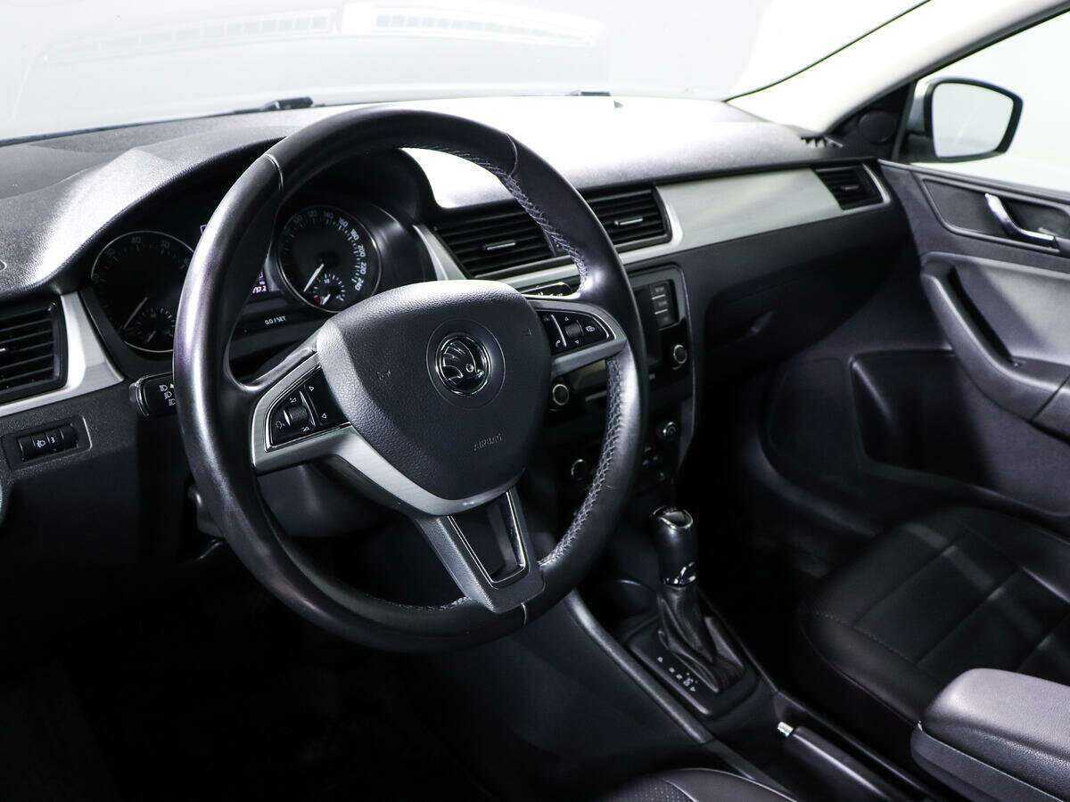 Б/У Шкода Рапид 2016 года. Фото: #12