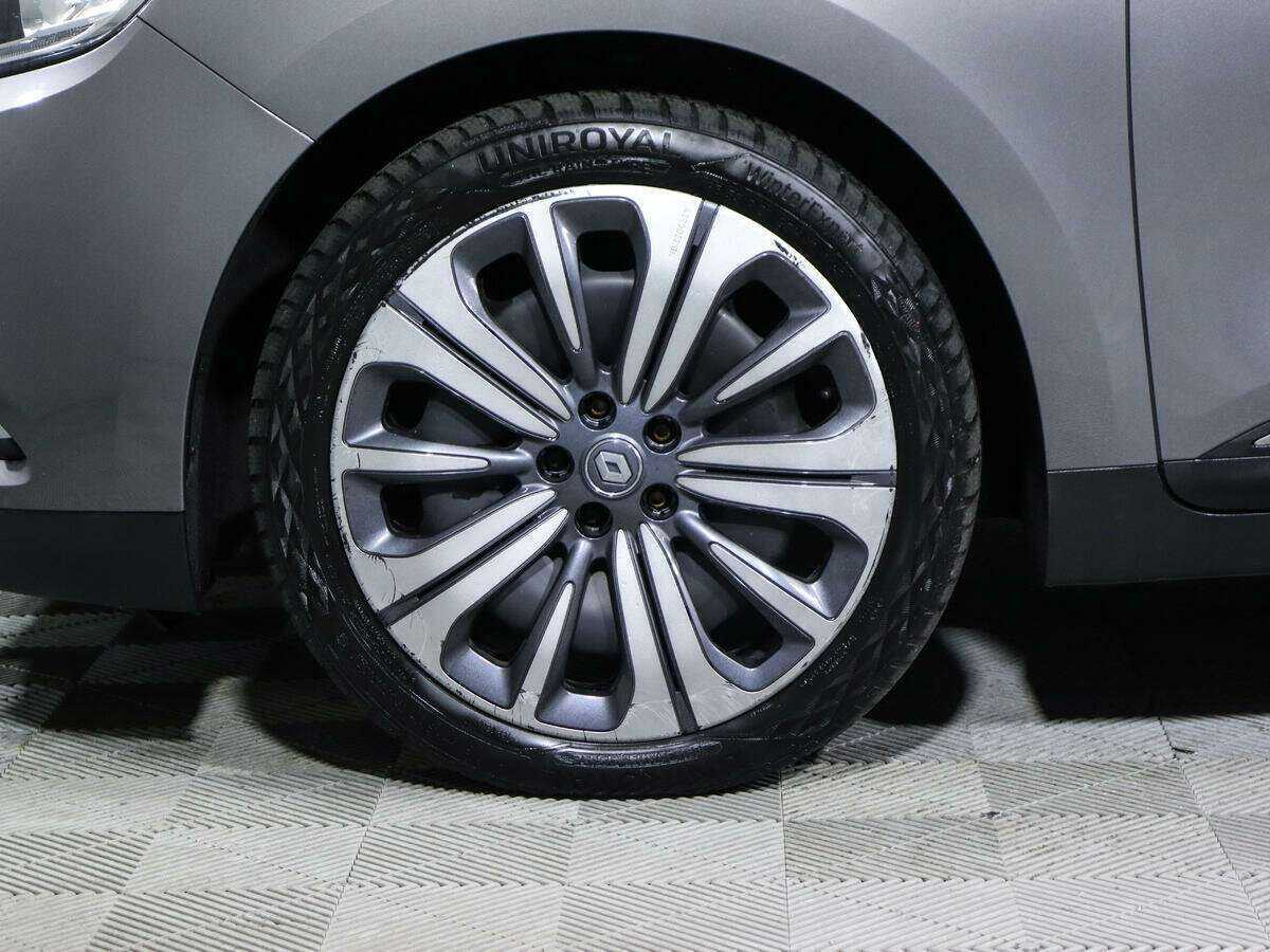 Б/У Рено Сценик 2019 года. Фото: #12