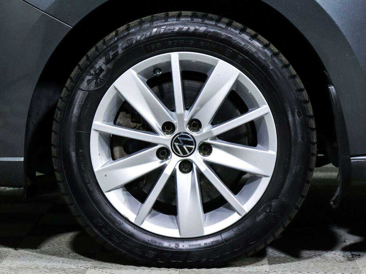 Б/У Фольксваген Поло 2021 года. Фото: #14