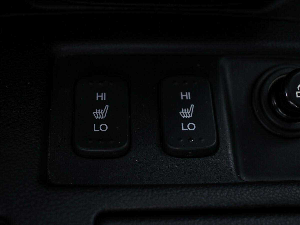 Б/У Хонда ЦР-В 2013 года. Фото: #17