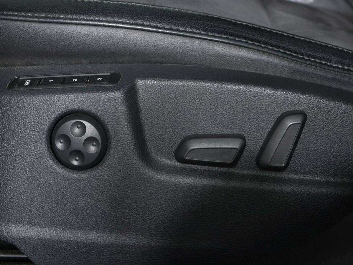 Б/У Шкода Суперб 2013 года. Фото: #17