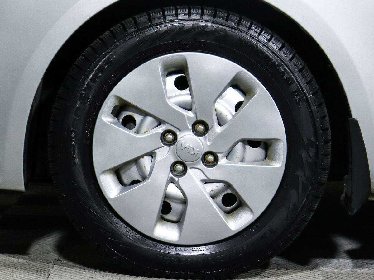 Б/У Киа Рио 2017 года. Фото: #9