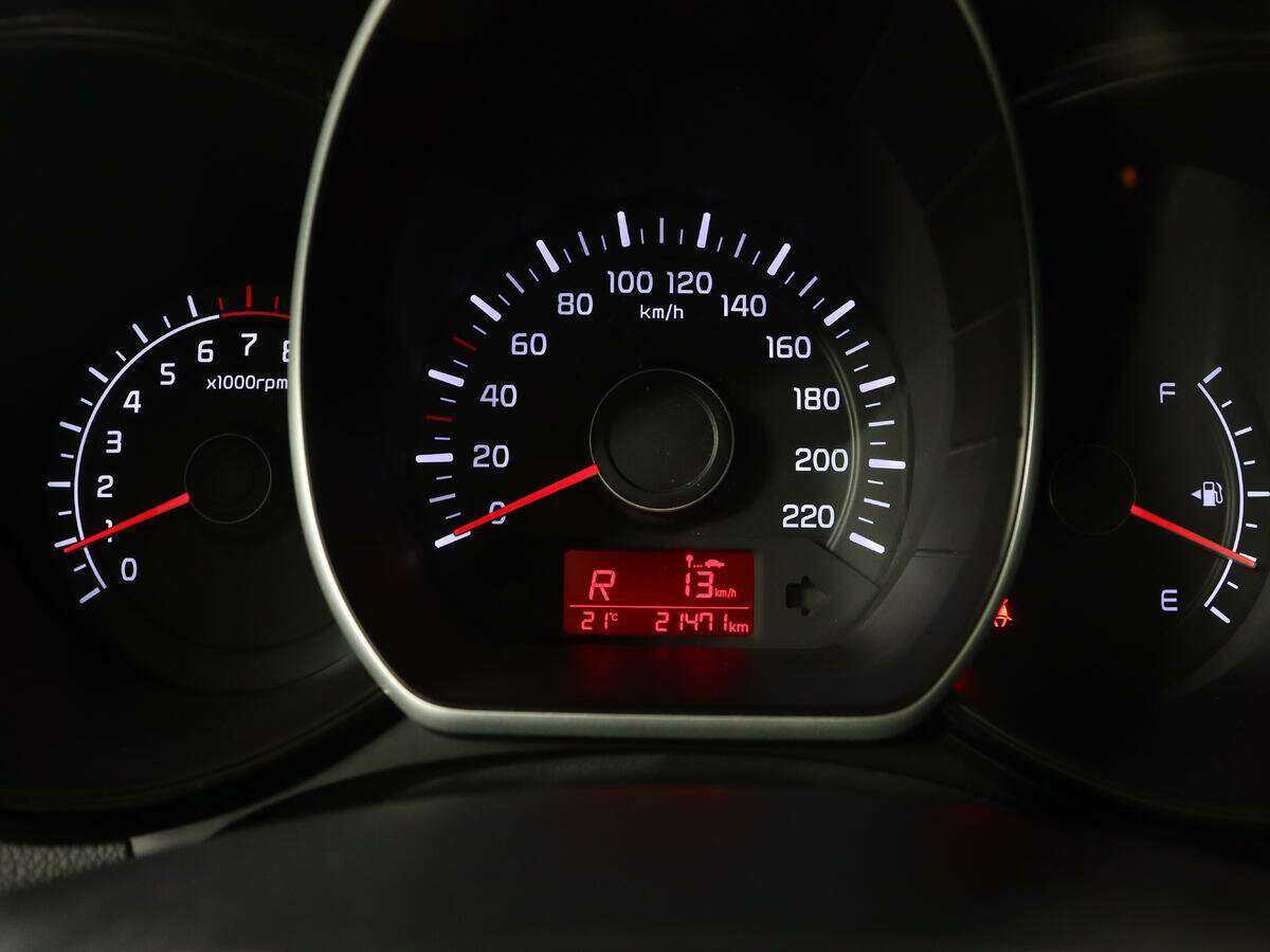 Б/У Киа Рио 2017 года. Фото: #11