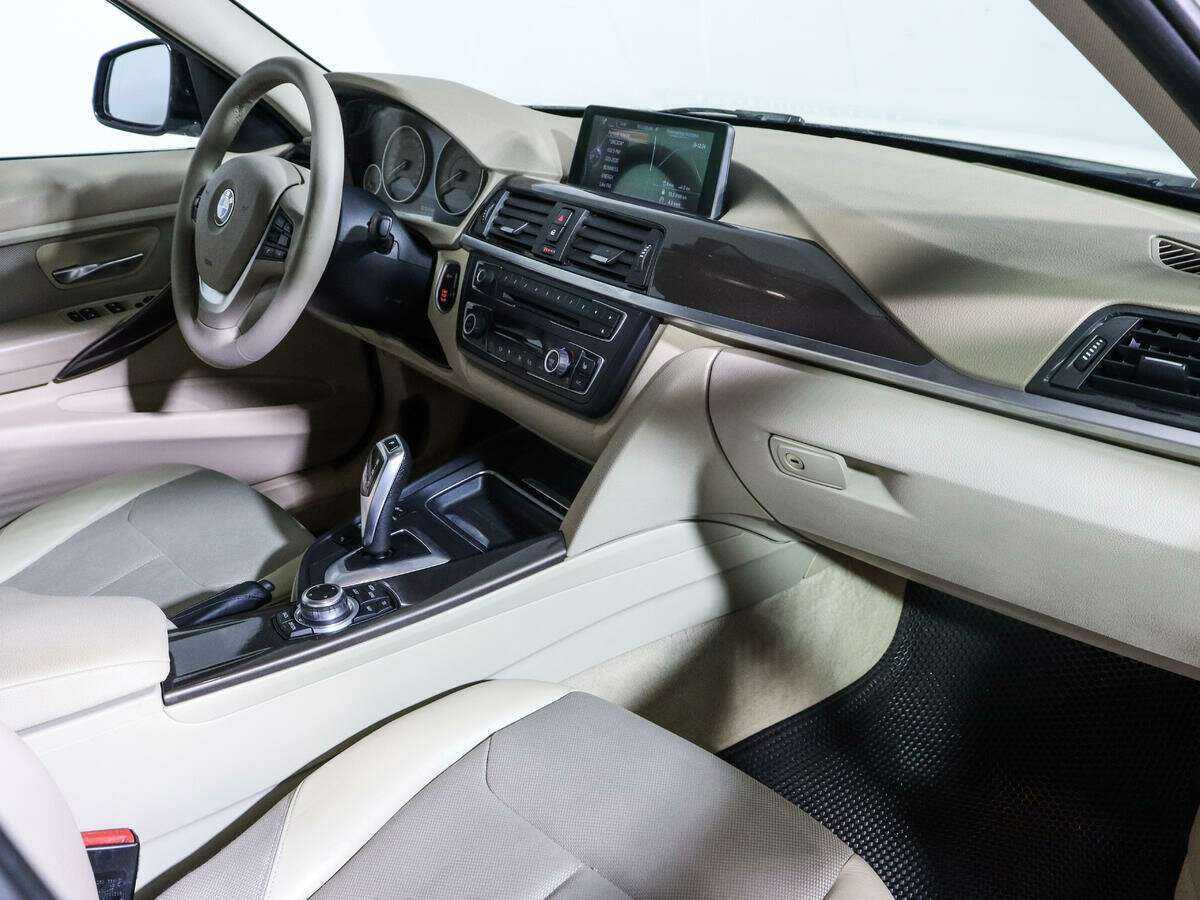 BMW 3 серии 2013 года с пробегом. Фото: #6