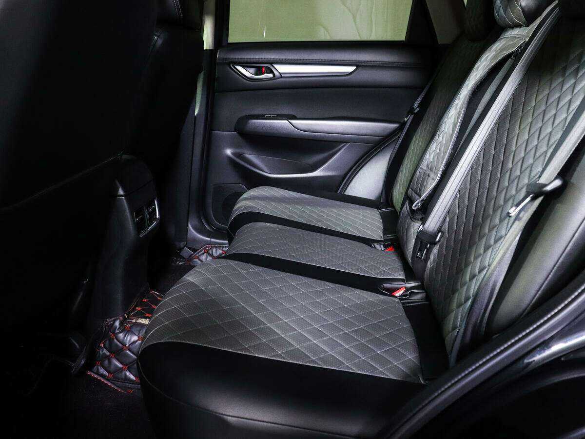 Б/У Мазда Ц-Икс-5 2018 года. Фото: #8