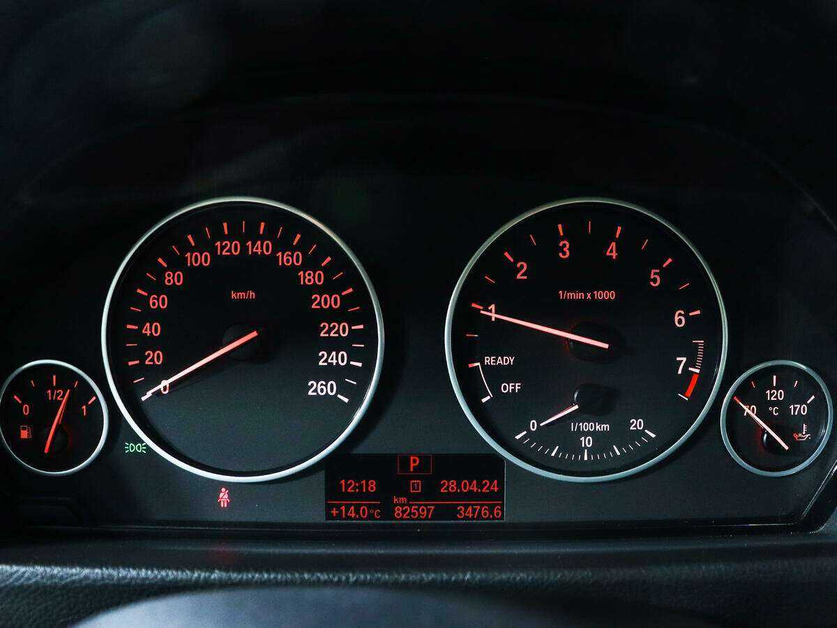 BMW 3 серии 2017 года с пробегом. Фото: #7