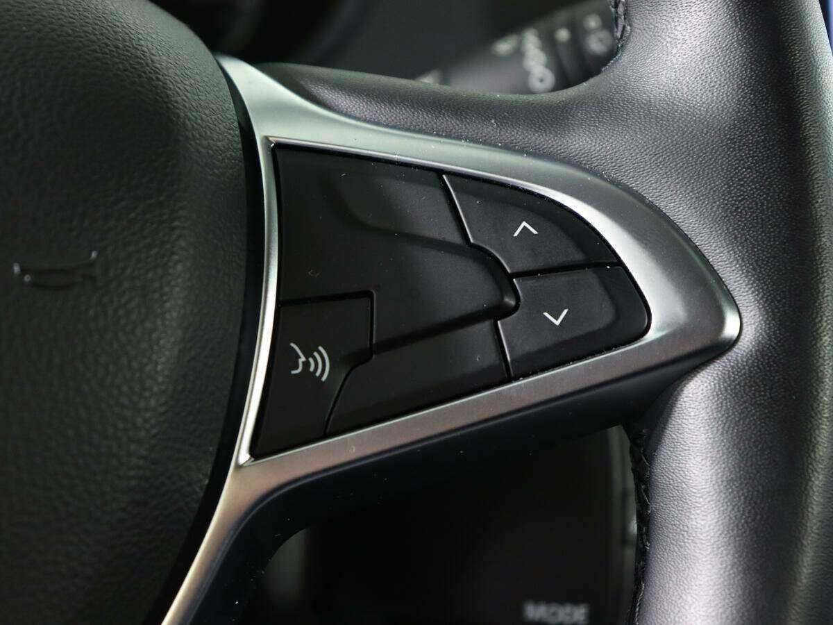 Б/У Рено Дастер 2021 года. Фото: #18